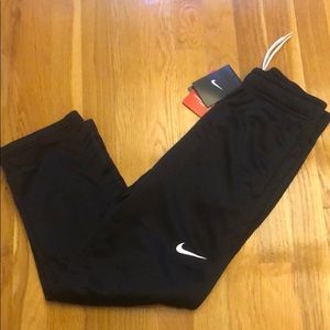 Nike therma-fit pants